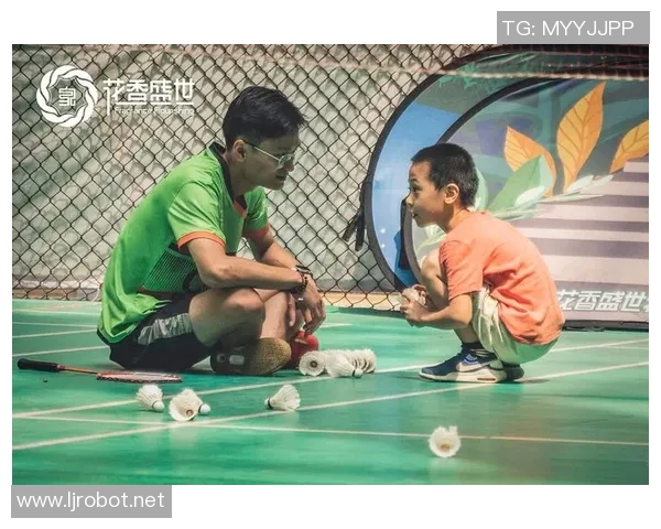 成都羽毛球队转换体系解析与战术应用探讨